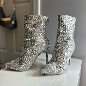 Steve Madden Rhinestone Crossing Boots - BRAND NEW